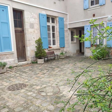Le Gite De La Cathedrale Apartment ชาร์ตร ภายนอก รูปภาพ